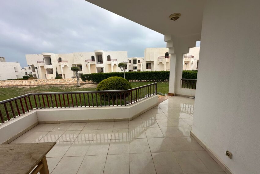 a6de3b1f-fa89-4dba-b89b-ca42c63e6d3a